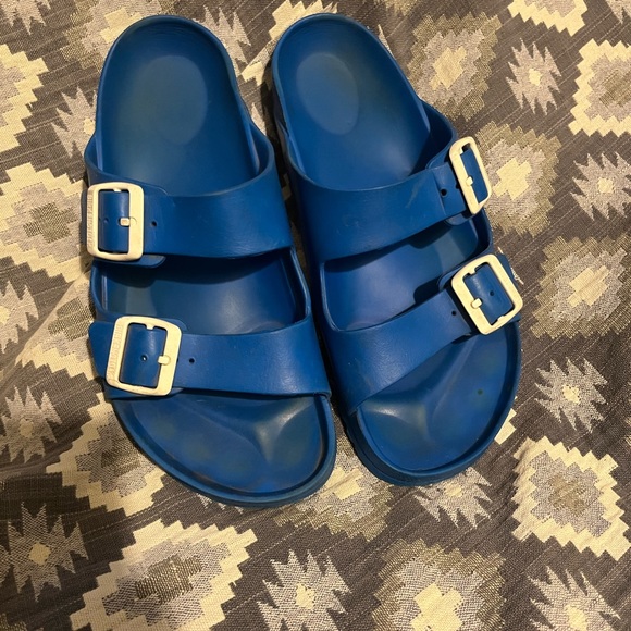 Birkenstock Shoes - Birkenstock Arizona Essentials Ava, size 42